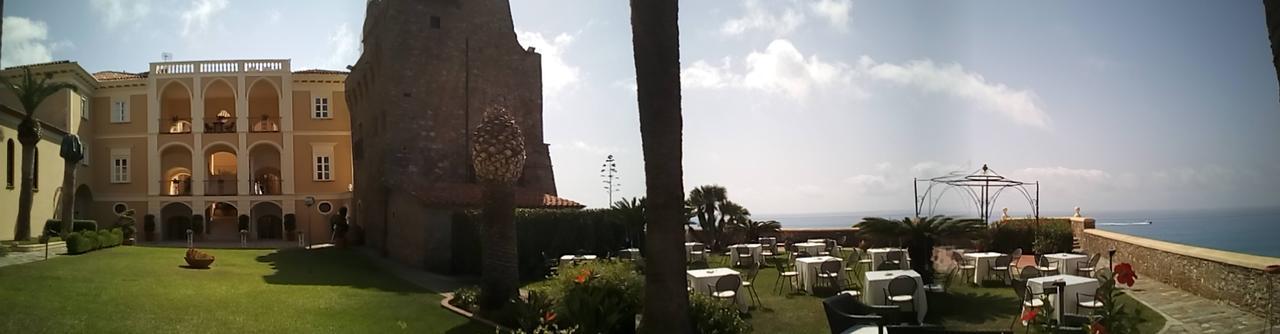 Отель Palazzo Del Capo Читтаделла-дель-Капо Экстерьер фото